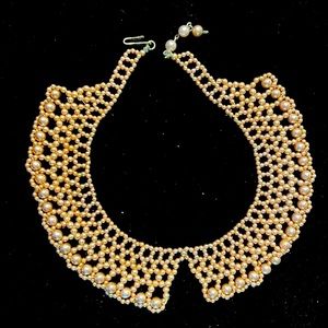 Beautiful vintage 1950s faux pearl collar necklace - made in Japan.